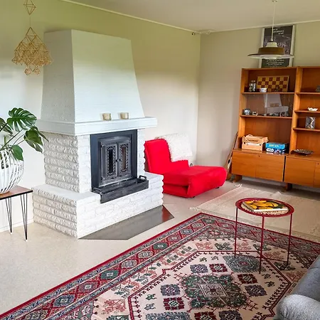 Palmu In Nakkila, Riverside Home, 15 Mins From Pori 아파트